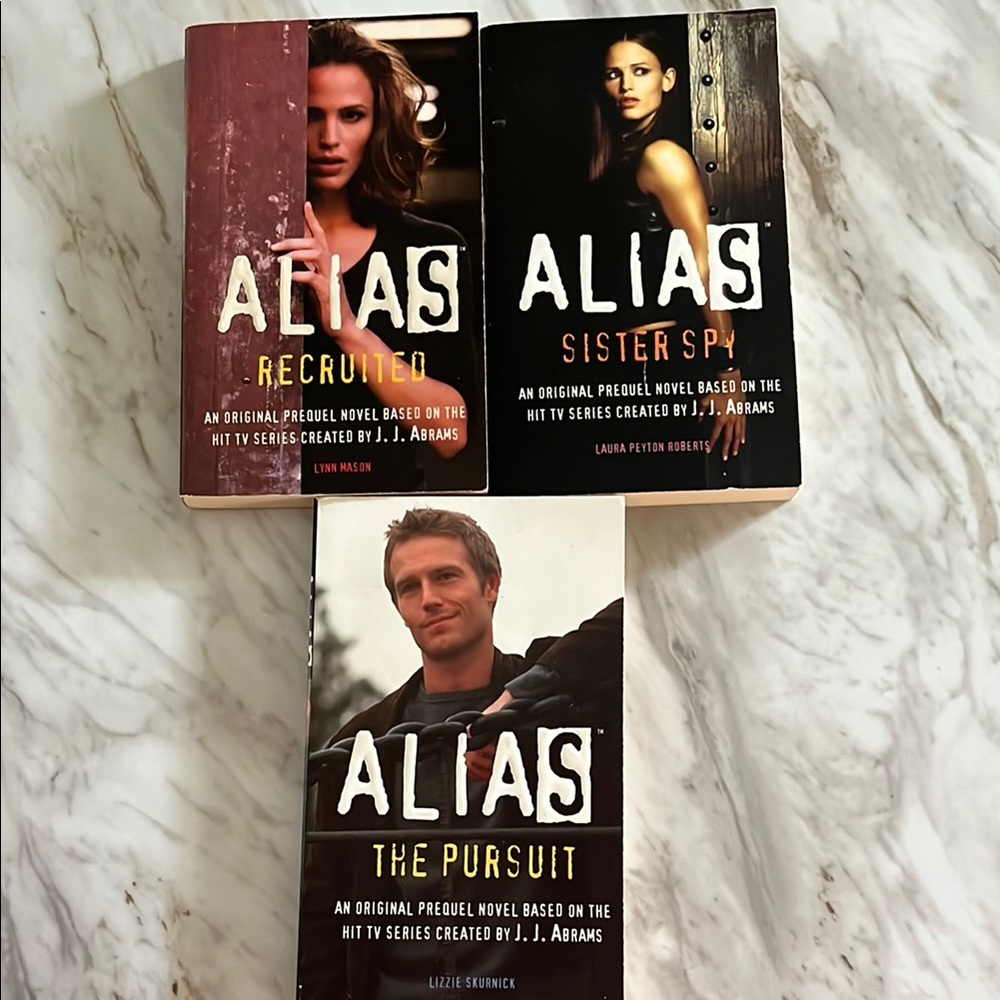 Alias Prequel Novels; Recruited, Sister Spy, The Pursuit Softcover Books